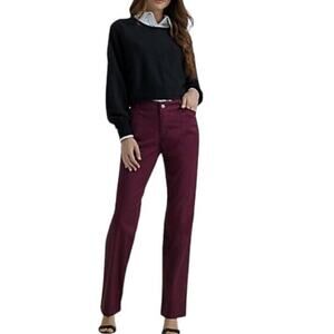 LEE 16W Wrinkle Free Relaxed Fit Straight Leg Pant Flexible Waistband, Rodeo Red